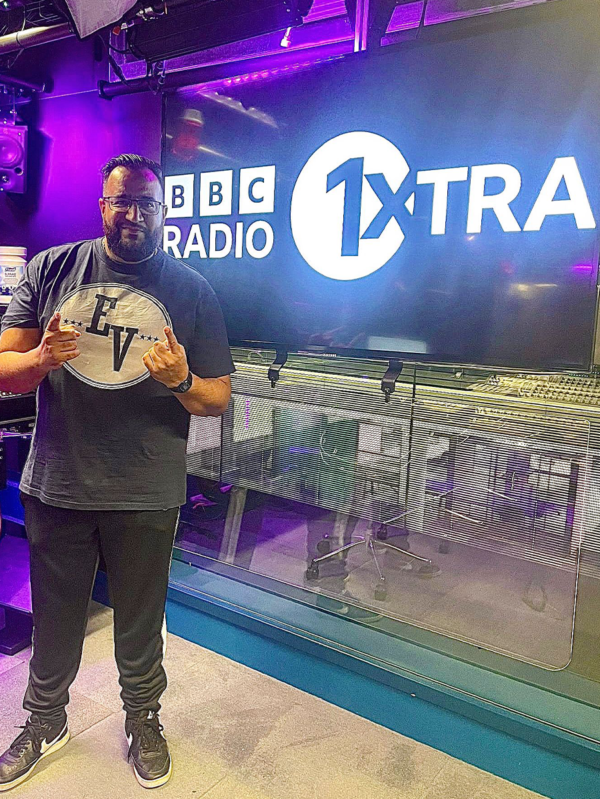 Orignalmemzee at BBC Radio 1 xtra featuring EV Original T